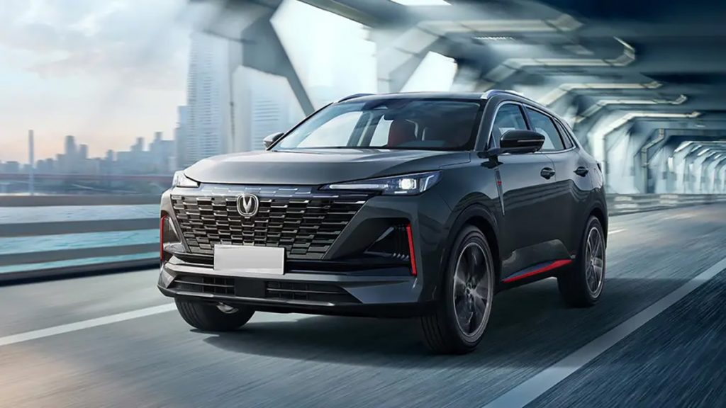 Обзор Changan UNI-S 2025: характеристики, плюсы и минусы, отзывы владельцев