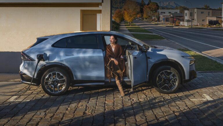 Xpeng G7 EREV: до 1 704 км запаса хода и батарея 5C — старт в I квартале 2026 года