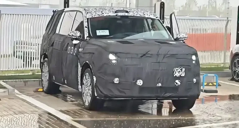 Xiaomi готовит штурм автопрома: в 2026 — два EREV‑кроссовера и два обновлённых седана SU7