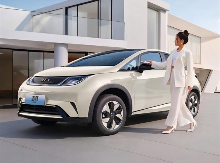BYD Dolphin выходит в Южную Корею от  000 в первой половине 2026 года — та же стартовая цена, что и в Китае