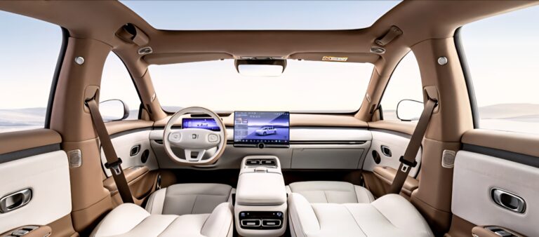 Вице‑президент Geely: китайскую автоиндустрию губит слепое следование трендам