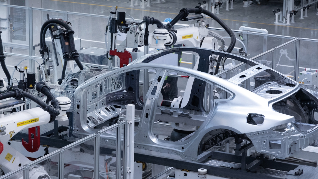 С «консервативной» целью в 550 000 к 2026 Xiaomi всё ещё на пути к рекорду — самая быстрая до миллиона