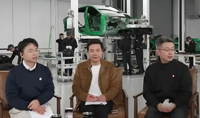 Глава Xiaomi в прямом эфире разобрал YU7 — опроверг вирусную критику и показал качество материалов